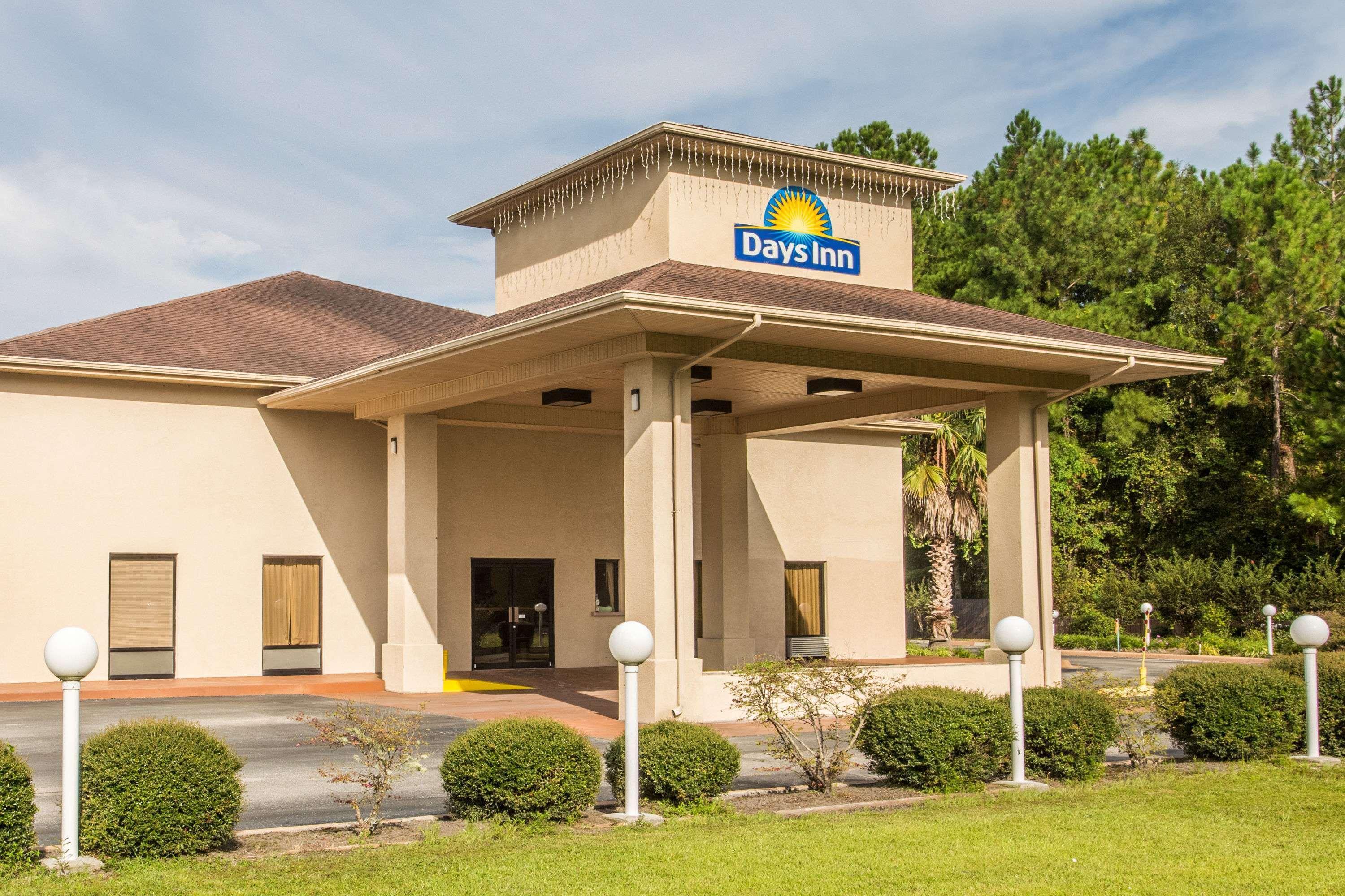 Days Inn By Wyndham Lake City I-10 Exterior photo